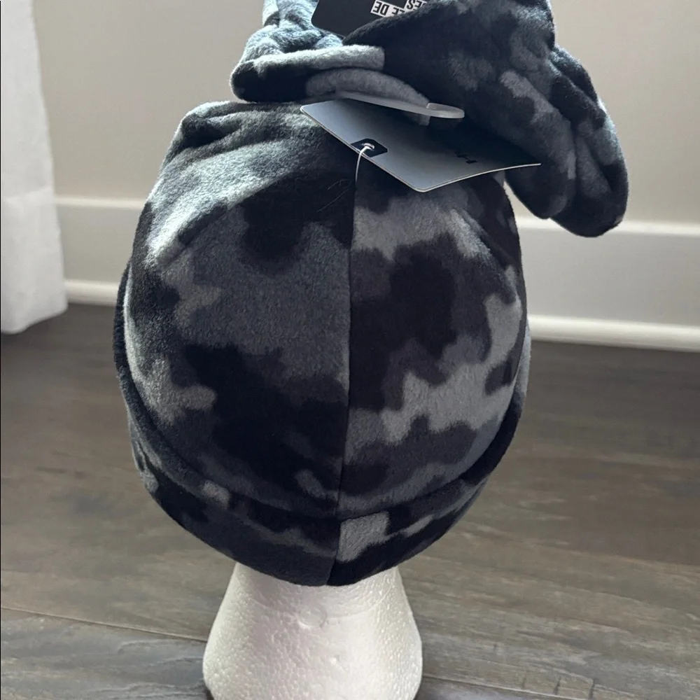Hurley Infant 2 pc. Earflap hat & mittens set, adjustable chin strap,fleece,camo